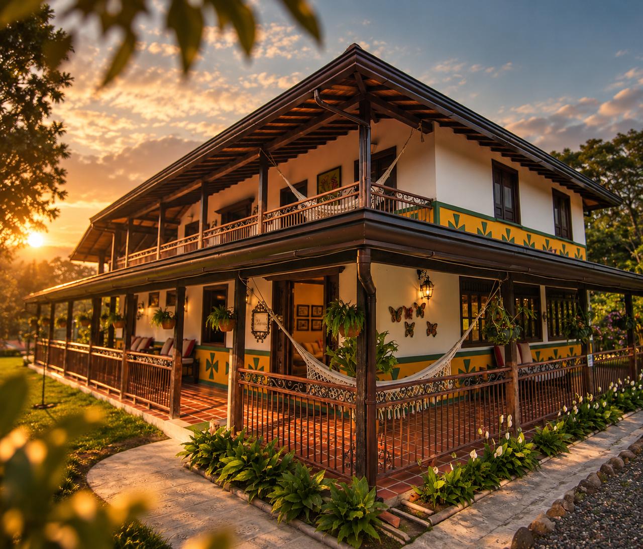 Exterior de Casa Heliconia con hamacas